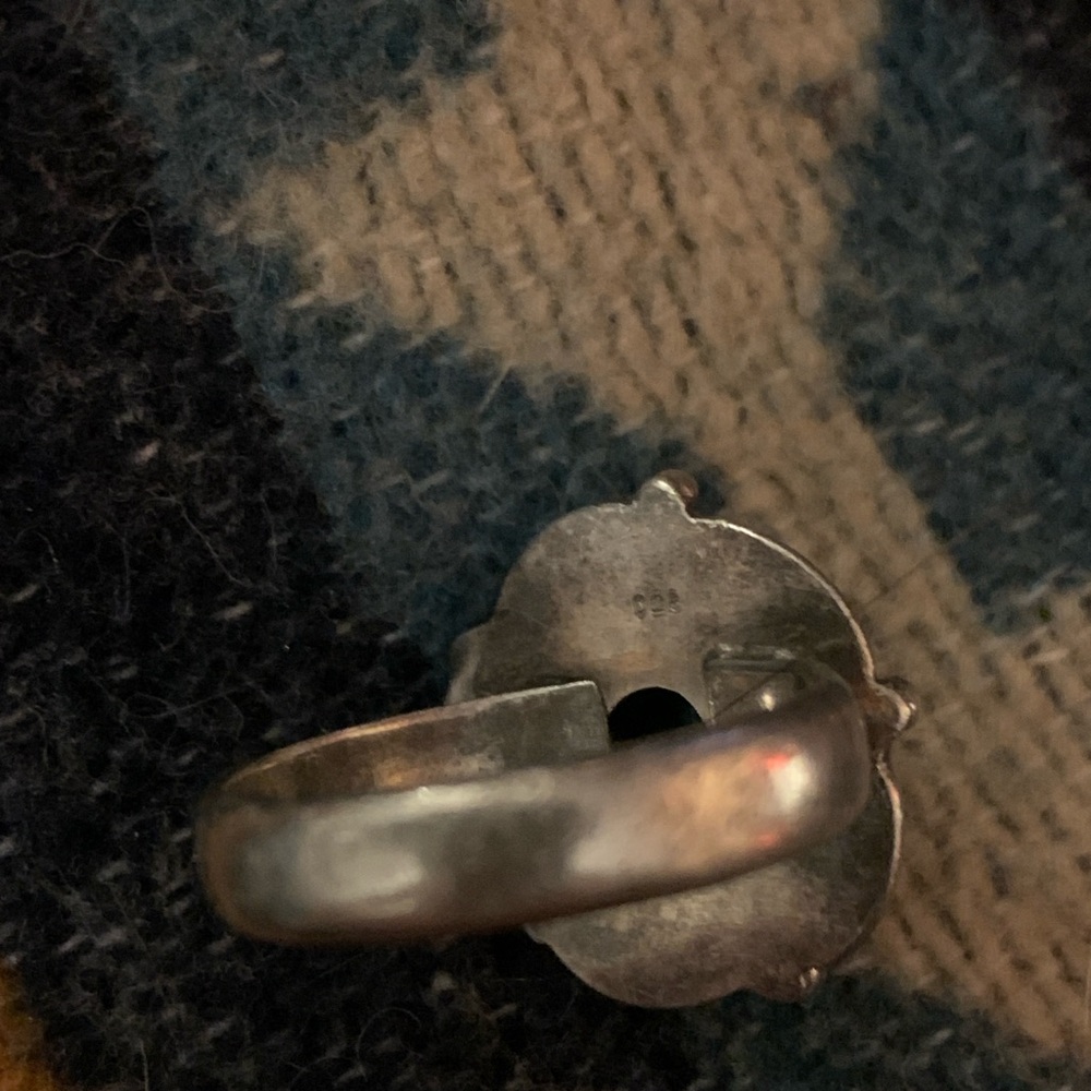 Vintage Native Turquoise Ring - Picture 3 of 5